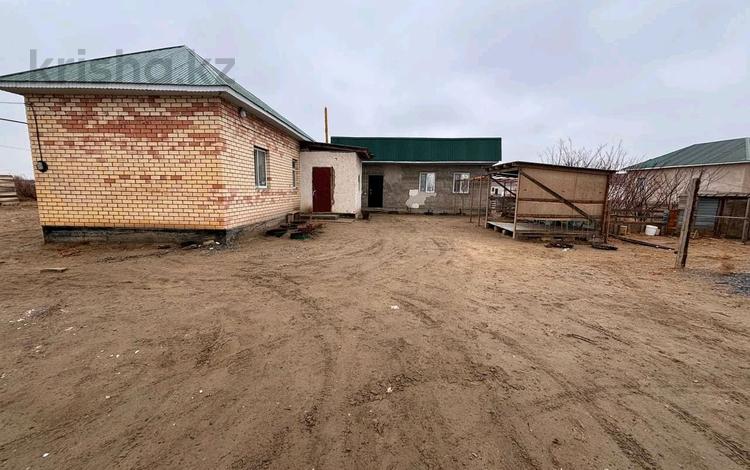 Отдельный дом · 3 комнаты · 41 м² · 8 сот., Байтерек 3 — Байтерек мкр. Байтерек -3 за 9.5 млн ₸ в  — фото 2
