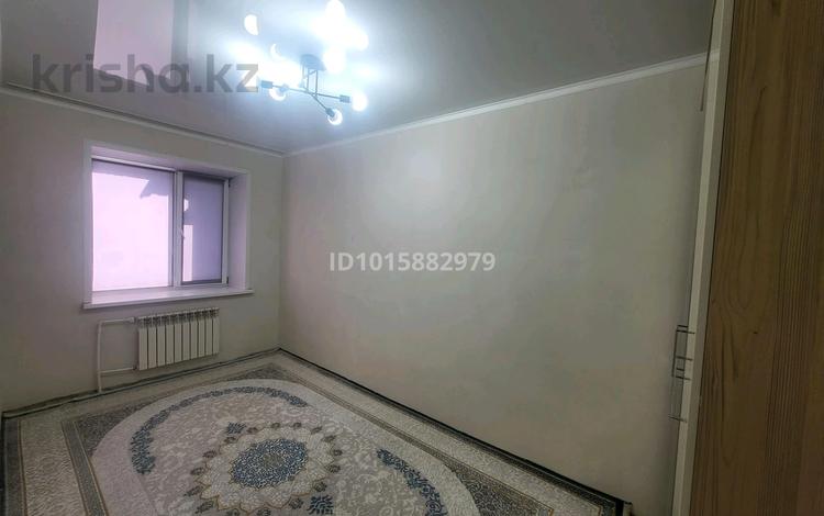 1-комнатная квартира · 36 м² · 6/6 этаж, Курмангалиева 3 за 140 000 ₸ в Уральске — фото 2