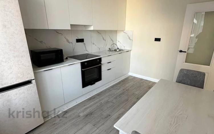 1-комнатная квартира · 34 м² · 7/9 этаж, Туран 46Б — Орынбор за 240 000 ₸ в Астане, Нура р-н — фото 8