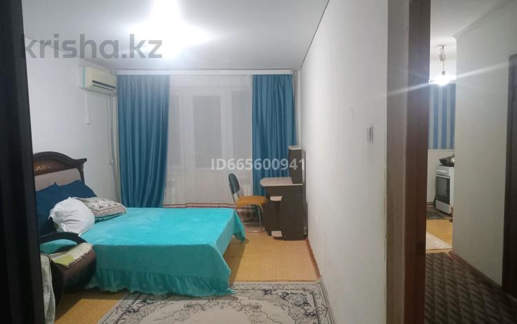 3-комнатная квартира · 64 м² · 3/5 этаж, 1-й микрорайон 20 — Проспект Махамбета за 85 000 ₸ в Кульсары — фото 24