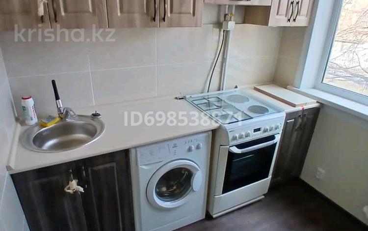 3-бөлмелі пәтер · 63 м² · 2/5 қабат, Майкудук, Майкудук, мкр Восток-2 10, бағасы: 21.5 млн ₸ в Караганде, Алихана Бокейханова р-н — фото 2
