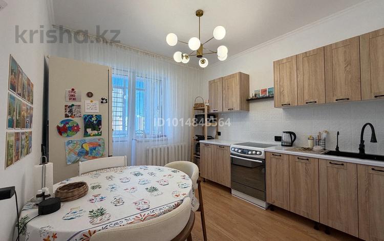 1-комнатная квартира · 45 м² · 9/12 этаж, Кургальжинское шоссе 25/2 за 220 000 ₸ в Астане, Нура р-н — фото 4