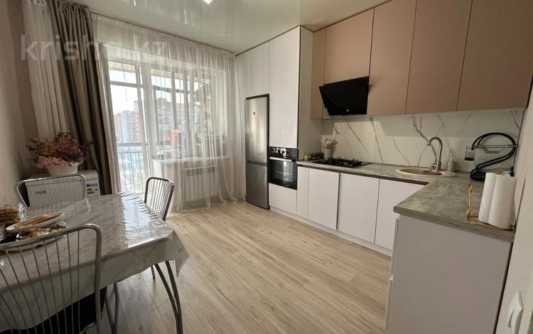 2-бөлмелі пәтер · 62.5 м² · 4/4 қабат, Береке 67б, бағасы: 31.5 млн ₸ в Костанае — фото 2