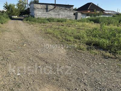 Жер телімі · 8 сотық, Дархан дала 47 — Напротив магазин ”Акерке”, бағасы: 25 млн ₸ в 