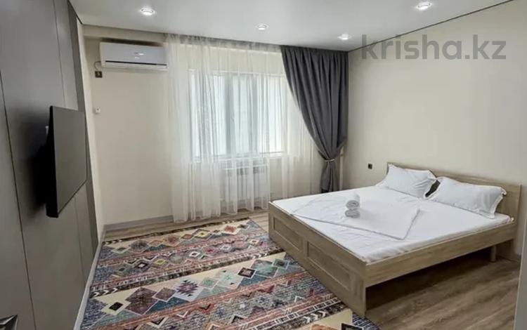 1-комнатная квартира · 64 м² · 5/9 этаж, мкр Нурсая, Елорда 6/3, 6/4, 6/5, 6/6, 6/7, 6/8, 6Б за 3 000 ₸ в Атырау — фото 2