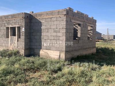 Жеке үй · 5 бөлме · 100 м² · 10 жүзд., Ғабдулин 127 — Жолдың асты ( жамбыл мектеп жақ), бағасы: 6 млн ₸ в Туркестане
