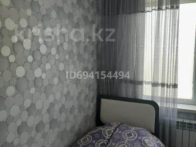 4-бөлмелі пәтер · 75.8 м² · 4/5 қабат, "Самал" 7 мкр 5 — С.Сейфуллина- Әл-Фараби, бағасы: 22 млн ₸ в Таразе