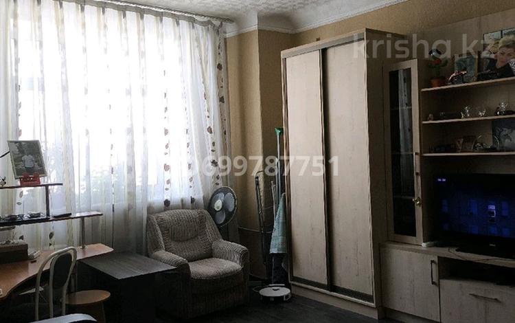 2-комнатная квартира · 47.9 м² · 3/3 этаж, Б. Шаяхметова 14 за 12.5 млн ₸ в Усть-Каменогорске, Ульбинский — фото 2