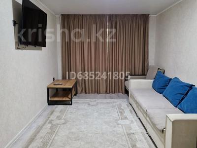 2-комнатная квартира, 45 м², 1/5 этаж посуточно, проспект Республики 43/2 за 20 000 〒 в Темиртау
