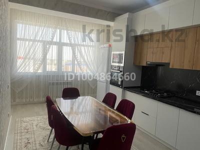 2-комнатная квартира · 82 м² · 10/10 этаж, 18 5 за 36 млн 〒 в Актау, 18-й мкр 