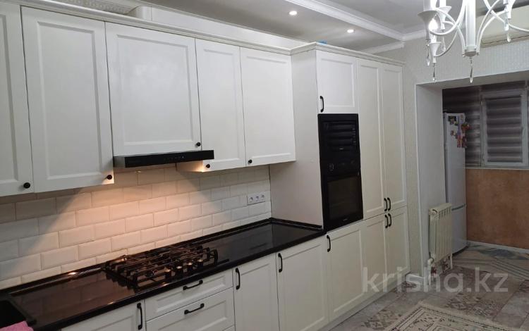 3-комнатная квартира · 90 м² · 6/9 этаж, мкр. Алтын орда за 34 млн ₸ в Актобе — фото 4