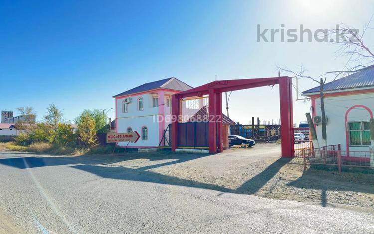 Офисы, магазины и бутики, склады, общепит · 57966 м² за 1.2 млрд 〒 в Атырау, мкр СМП 136 — фото 2