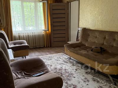 4-комнатная квартира · 56 м² · 1/5 этаж, Брусиловского 56 за 34.8 млн ₸ в Алматы, Алмалинский р-н