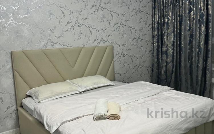 1-комнатная квартира · 54 м² · 7 этаж, Сырым батыра 99/3 за 15 000 ₸ в Шымкенте — фото 2
