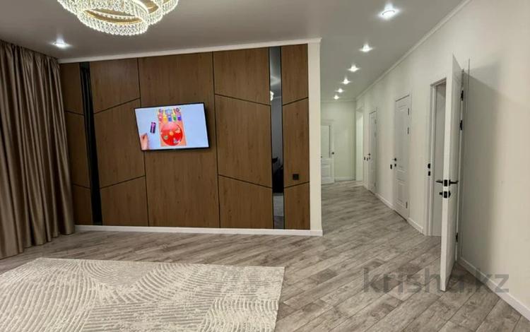 3-бөлмелі пәтер · 100 м² · 6/10 қабат, Сатпаева 350/1, бағасы: 63 млн ₸ в Павлодаре — фото 2