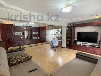 3-бөлмелі пәтер · 105 м² · 3/9 қабат, Торайгырова 27 — Саина Срочно, бағасы: 69 млн ₸ в Алматы, Бостандыкский р-н