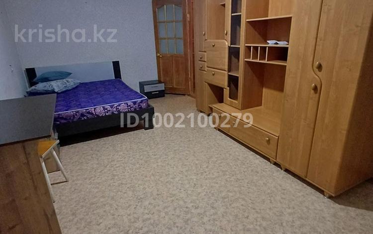 1-комнатная квартира · 44 м² · 2/5 этаж, мкр Жилгородок 5 — Рынок жилгородок за 90 000 〒 в Актобе — фото 2