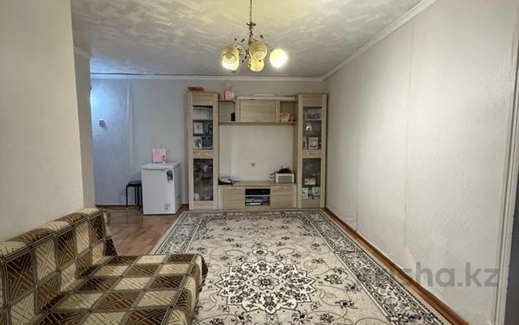 2-бөлмелі пәтер · 45 м² · 5/5 қабат, Аманжолова — Район юбилейная, бағасы: 10.5 млн ₸ в Уральске — фото 2