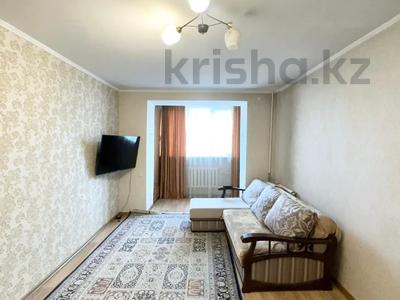 2-комнатная квартира, 54 м², 4/5 этаж, мкр Мамыр 10 за 27 млн 〒 в Алматы, Ауэзовский р-н