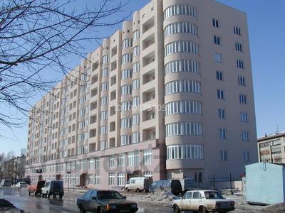 2-комнатная квартира · 101.3 м² · 7/9 этаж, ул. Маншук Маметовой 111 — Кенжебека Мендагалиева за 36 млн 〒 в Уральске