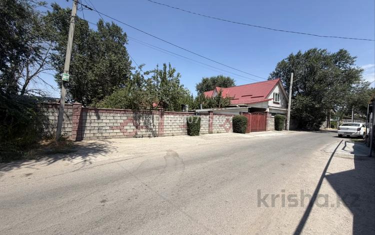 Отдельный дом · 4 комнаты · 250 м² · 7 сот., мкр Акбулак, Мкр Акбулак, ул.Даулетгалиева 2а за 700 000 ₸ в Алматы, Алатауский р-н — фото 2