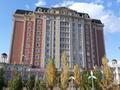 4-комнатная квартира, 132.2 м², 4/11 этаж, Молдагуловой за 72 млн 〒 в Актобе — фото 24