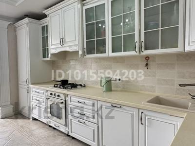 3-бөлмелі пәтер · 120 м² · 2/5 қабат, Алтын орда ш/а., Тәуелсіздік 9/1, бағасы: 55 млн ₸ в Актобе, мкр. Алтын орда