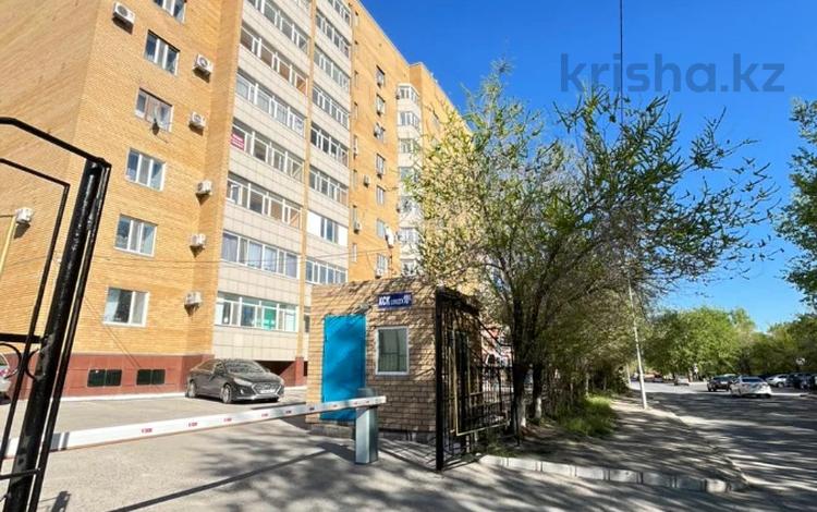 3-бөлмелі пәтер · 109.6 м² · 4/9 қабат, Шмидта 18А, бағасы: 80 млн ₸ в Семее — фото 62