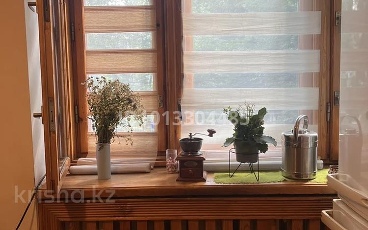 2-комнатная квартира · 50 м² · 2/5 этаж, мкр Коктем-2 — Бухар Жырау, Весновка за 320 000 ₸ в Алматы, Бостандыкский р-н — фото 2