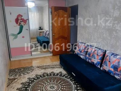 1 комната · 45 м² · 4 этаж, мкр 8, Братьев Жубановых за 50 000 〒 в Актобе