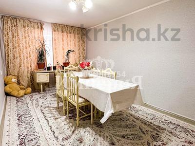 4-комнатная квартира · 74.2 м² · 4/5 этаж, Конаев 40 за 25 млн 〒 в Талдыкоргане, мкр Самал