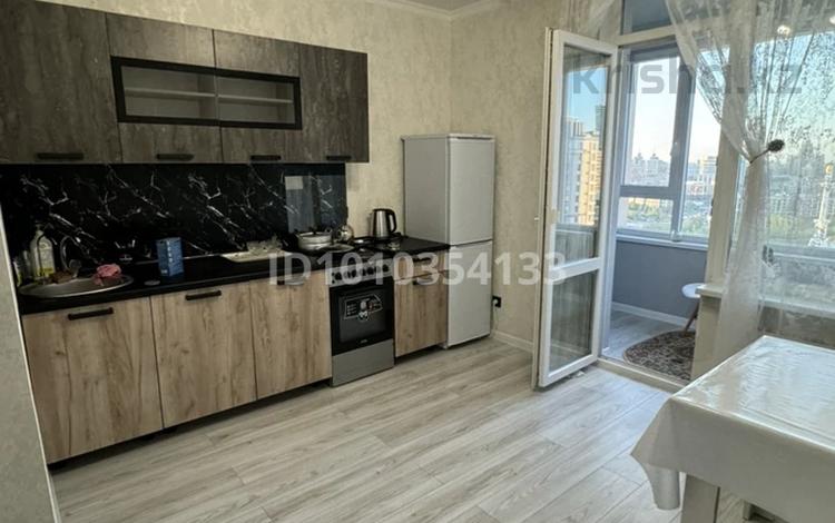 2-комнатная квартира · 75 м² · 21/24 этаж, Кабанбай батыра 38/1, 38/2, 38/3 — Сыганак-Кабанбай батыра за 360 000 ₸ в Астане, Есильский р-н — фото 2
