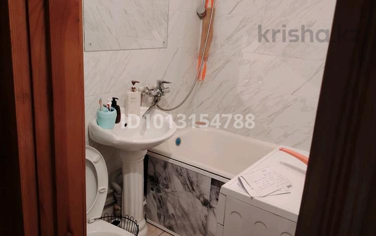 2-комнатная квартира · 42 м², Титова 128 за 130 000 ₸ в Семее — фото 2