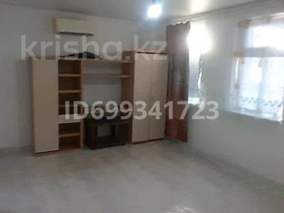 Жеке үй · 3 бөлме · 75 м² · 4.5 жүзд., Байсеитовой б.н — Толе би, бағасы: 13.2 млн ₸ в 