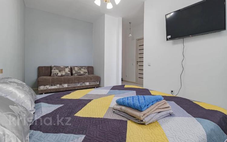 3-бөлмелі пәтер · 85 м² · 10/19 қабат, Брусиловского 167, бағасы: 23 000 〒 в Алматы, Алмалинский р-н — фото 2