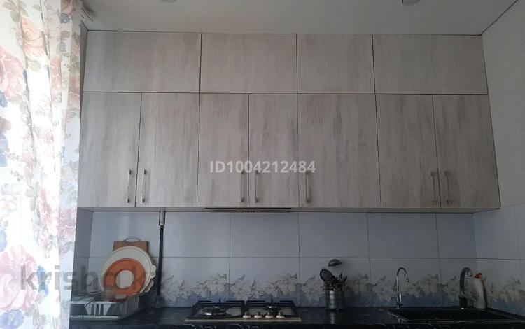 3-бөлмелі пәтер · 74 м² · 2/4 қабат, Тастақ-2 ш/а., Байтурсынова — Байтурсынова Толеби, бағасы: 63 млн ₸ в Алматы, Алмалинский р-н — фото 2