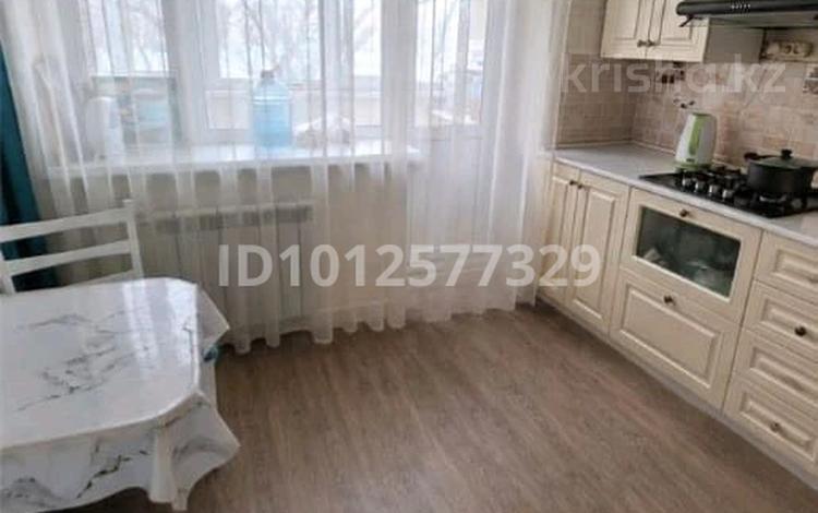 2-комнатная квартира · 53 м² · 1/5 этаж, Жастар 21а — Рақышев-Желтоқсан за 150 000 ₸ в Талдыкоргане, мкр Жастар — фото 3
