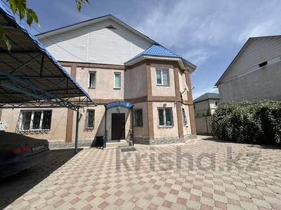 Отдельный дом · 7 комнат · 270 м² · 10 сот., ул. Каукена Кенжетаева 61 за 130 млн ₸ в Алматы, Наурызбайский р-н