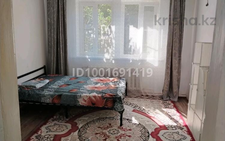 1-комнатная квартира · 36 м² · 1 этаж, Есенова 201 за 160 000 ₸ в Алматы, Жетысуский р-н — фото 2