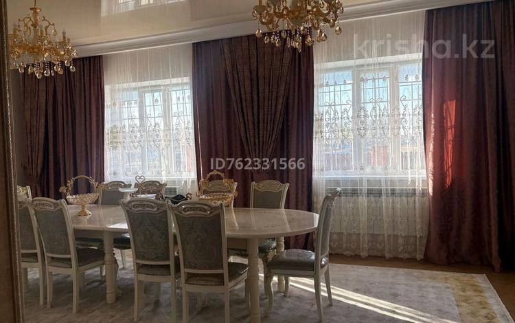 Отдельный дом · 6 комнат · 275 м² · 11.5 сот., Данеш Ракышева 23 — АЗС Лидер за 82 млн ₸ в Актобе, жилой массив Жанаконыс — фото 8