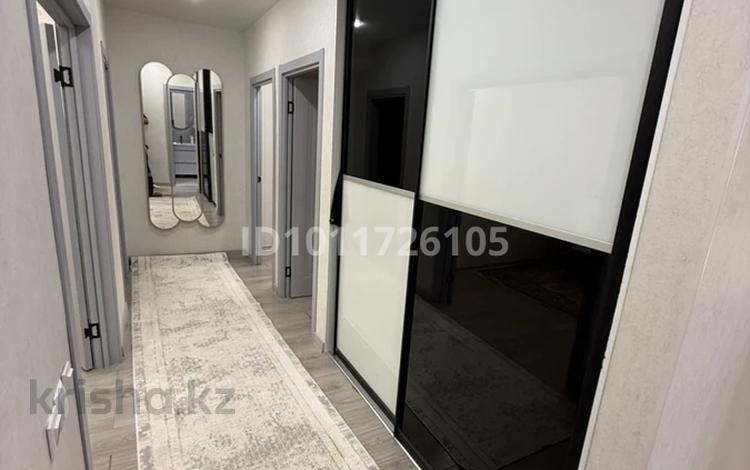 4-комнатная квартира · 92 м² · 2/5 этаж, 27-й мкр 15 за 30 млн ₸ в Актау — фото 2