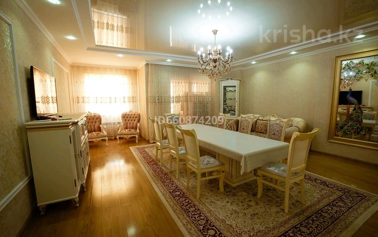 3-комнатная квартира, 121 м², 9/12 этаж, Астана 15 — Назарбаева 18 дом за 66 млн 〒 в Шымкенте — фото 41