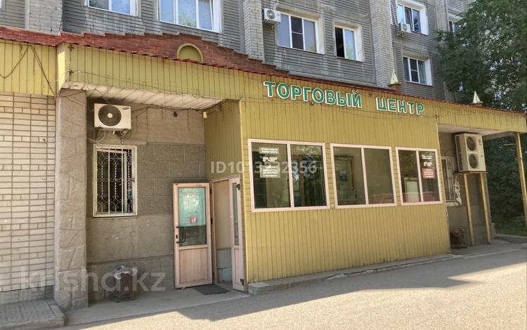 Действующий бизнес и торговое местл · 10 м², бағасы: 3 млн ₸ в Усть-Каменогорске, Ульбинский — фото 2
