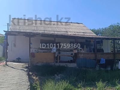 Саяжай · 5 бөлме · 200 м² · 8 сот., Акын Сара 26 — Боралдай пост, бағасы: 40 млн ₸ в Боралдае (Бурундай)