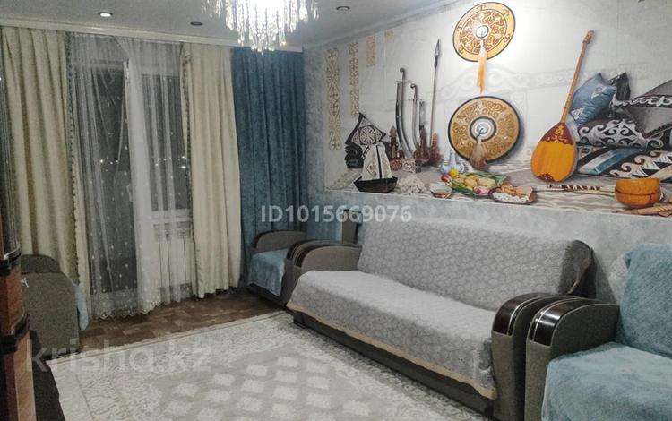 4-бөлмелі пәтер · 90 м² · 5/5 қабат, 9-й мкр 28 — Жулдыз 28, бағасы: 35 млн ₸ в Талдыкоргане, 9-й микрорайон — фото 2