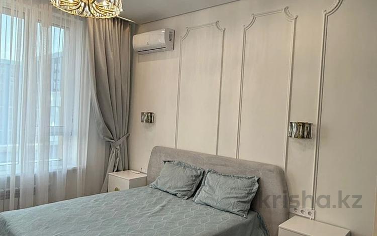 2-комнатная квартира · 61 м² · 8/12 этаж, Тауелсиздик 56/3 за 62 млн ₸ в Астане, Сарайшык р-н — фото 2