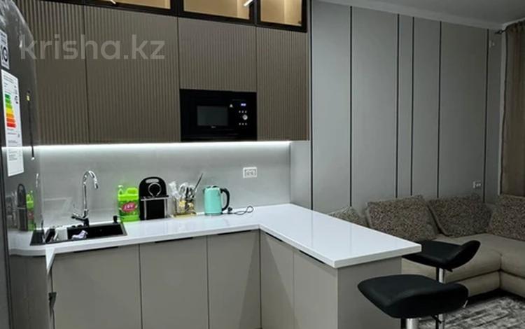 2-комнатная квартира · 60 м² · 4/9 этаж, мкр Нуртас, Жилмассив Нурсат 141 за 280 000 ₸ в Шымкенте, Каратауский р-н — фото 2