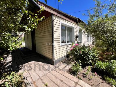Часть дома · 3 комнаты · 79.6 м² · 6 сот., Пришахтинск, 22й микрорайон 20 — Металлистов за 19.5 млн ₸ в Караганде, Алихана Бокейханова р-н