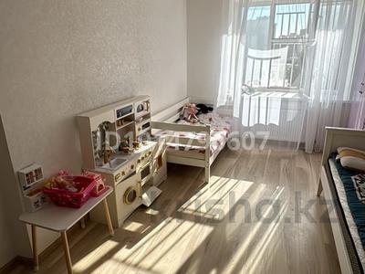 3-бөлмелі пәтер · 76 м² · 6/9 қабат, азербаев 10, бағасы: 36.5 млн ₸ в Астане, Сарайшык р-н