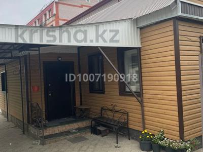 Отдельный дом · 2 комнаты · 72.2 м² · 4.97 сот., Сазда-2 , Пер. Балалар 48 — Между ул. Оспанова и ул. Г.Жубановой за 40 млн 〒 в Актобе